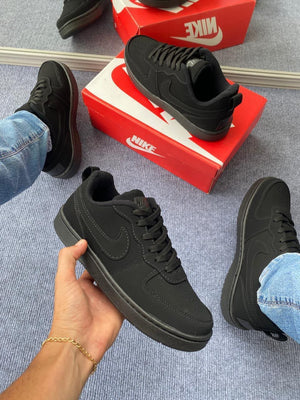 Tênis Nike Borough Low