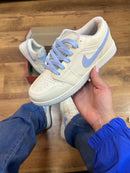 Nike Air Jordan Low Off azul