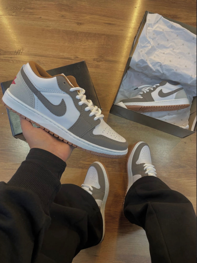 Nike Air Jordan Off Castor