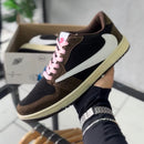 Dunk Low Travis Scott