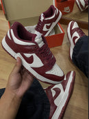 Dunk Low Vinho