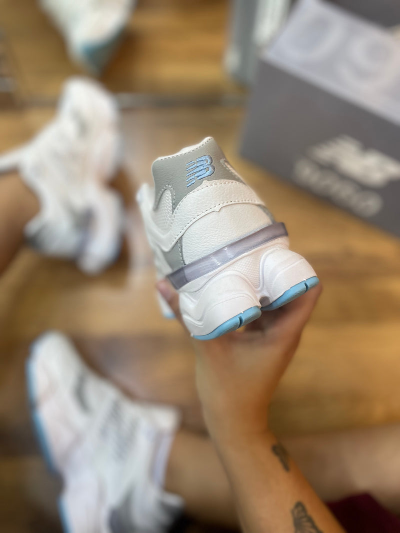 NB 9060 Branco/Azul bebê