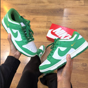 Dunk Low Golden Swoosh