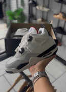 Tênis Jordan 4