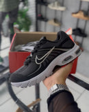 Tênis Nike KN02