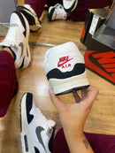 Tênis Nike Air Max 1 Branco preto