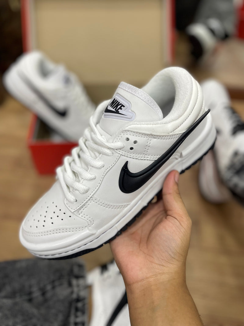 Dunk low twist Branco/Preto