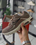 Tênis Nike KN02