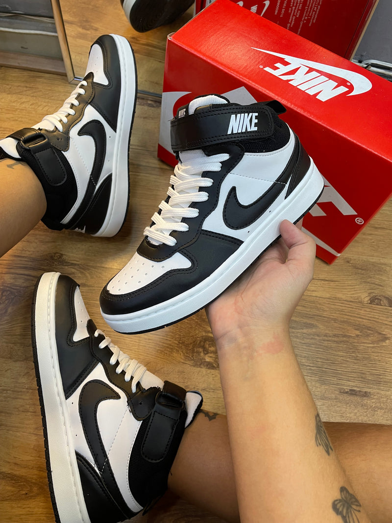 Tênis Nike Borough Branco/Preto