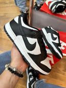 Dunk Low Preto e Branco