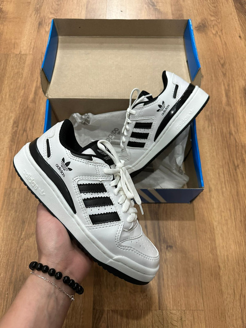 Adidas Fórum Preto com Branco