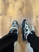 Tênis Louis Vuitton Skate Branco/Preto