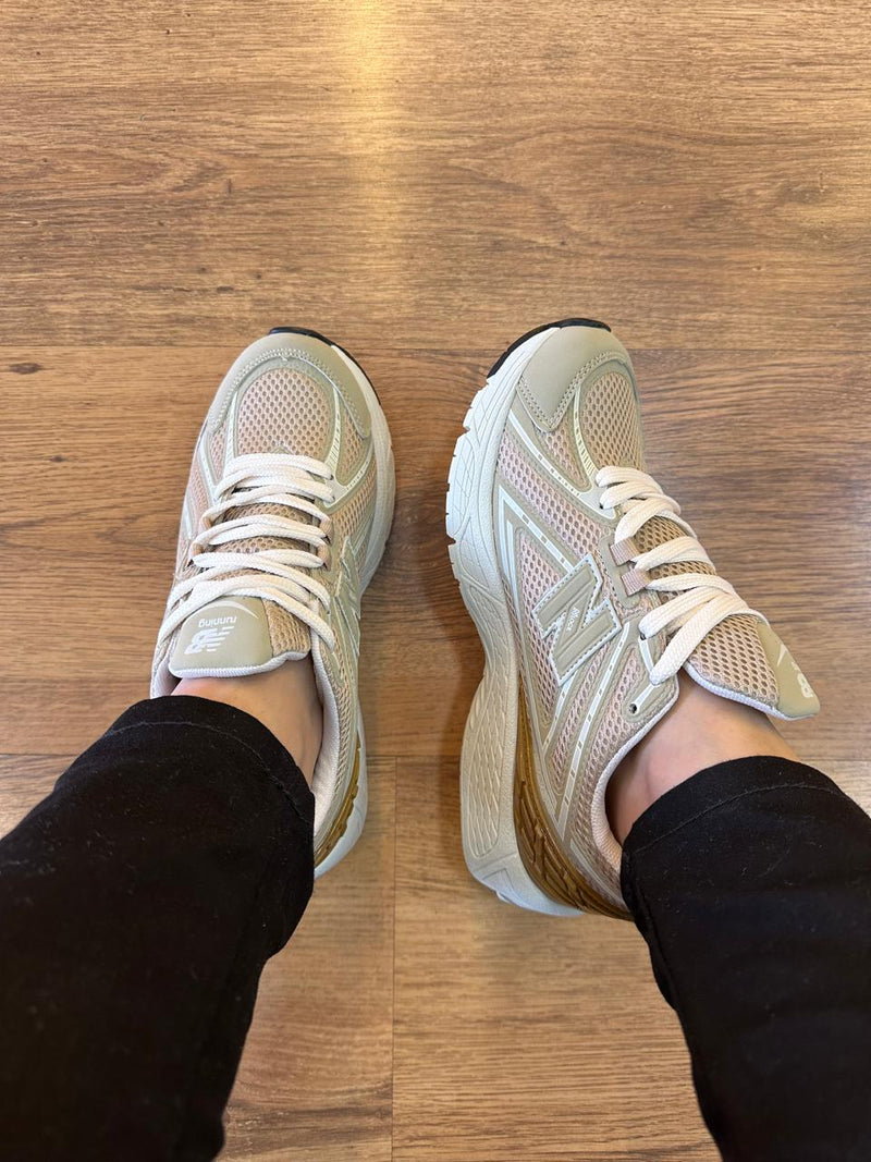 New Balance 1906 Caramelo/OFF white