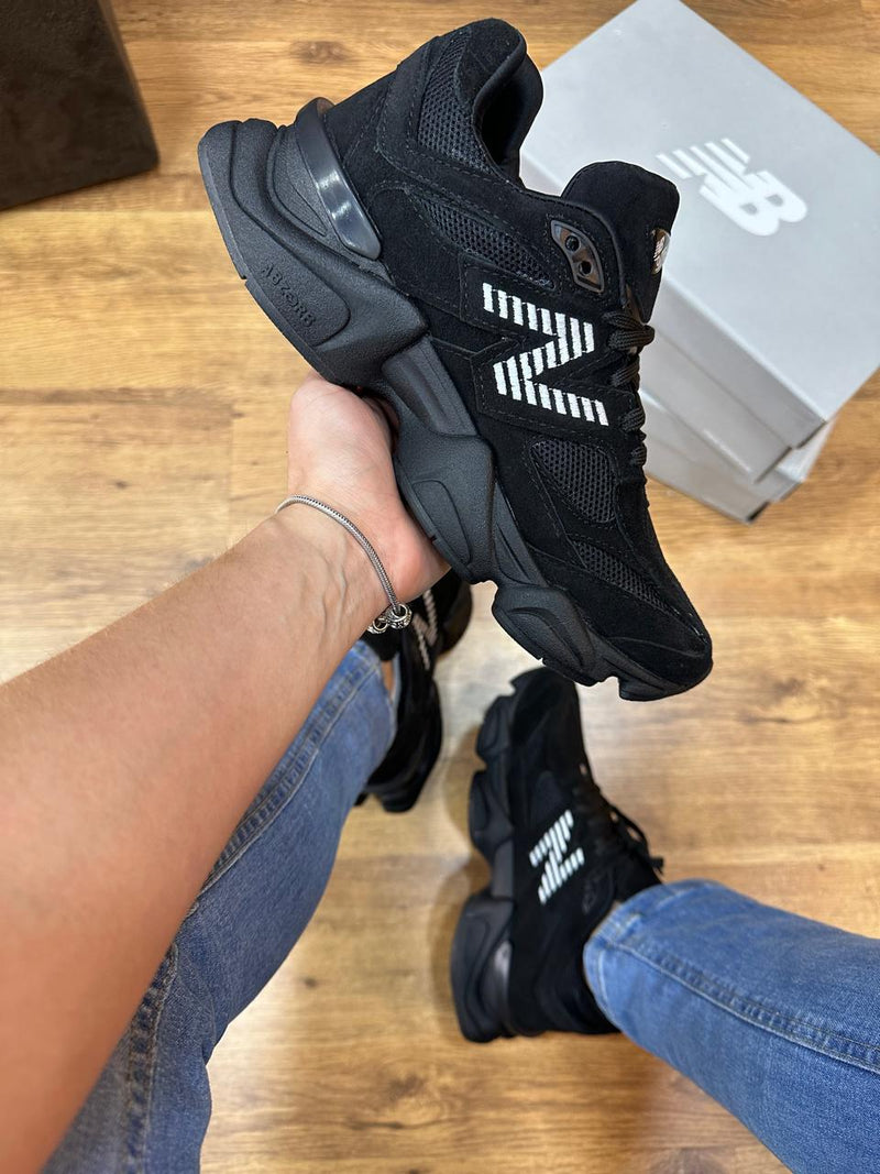 New Balance 9060 Preto