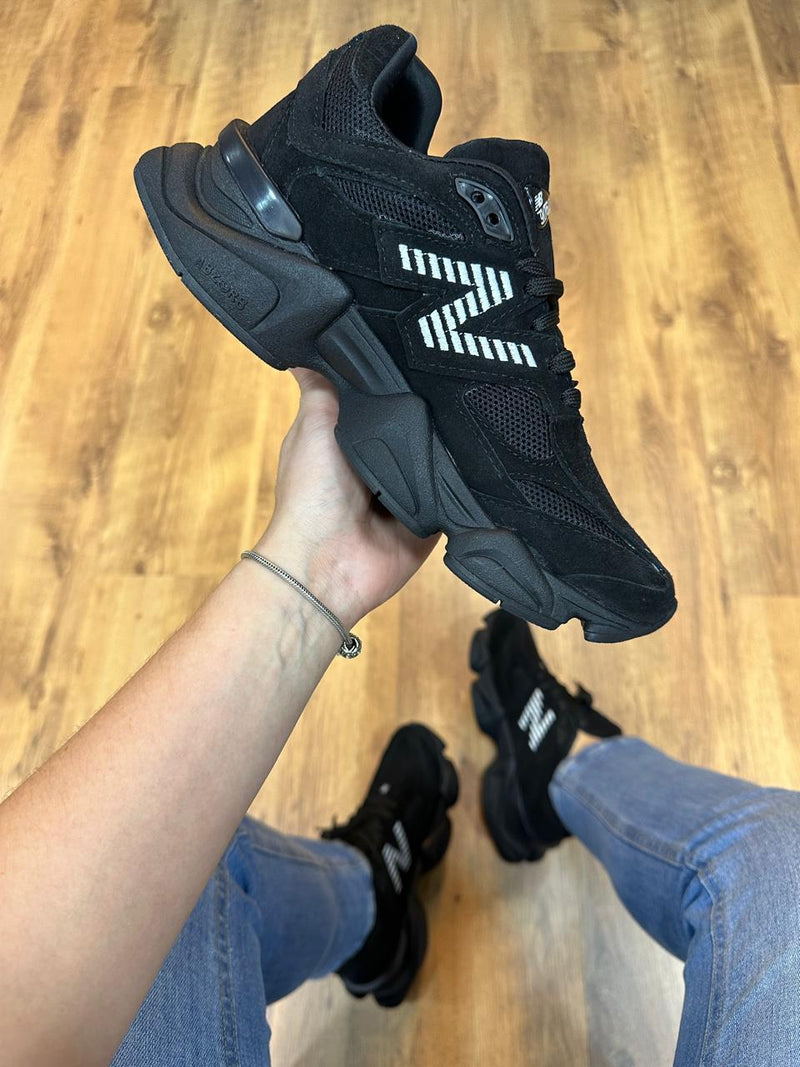 New Balance 9060 Preto