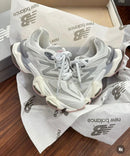 New Balance 9060 Branco/Rosa