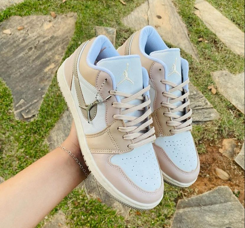 Tênis Nike Air Jordan Rosa Branco