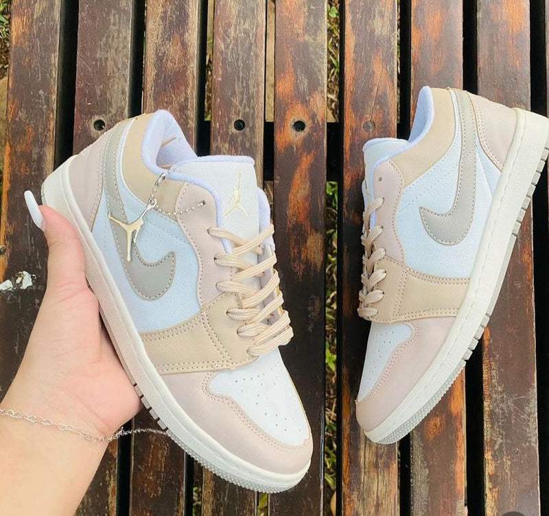 Tênis Nike Air Jordan Rosa Branco